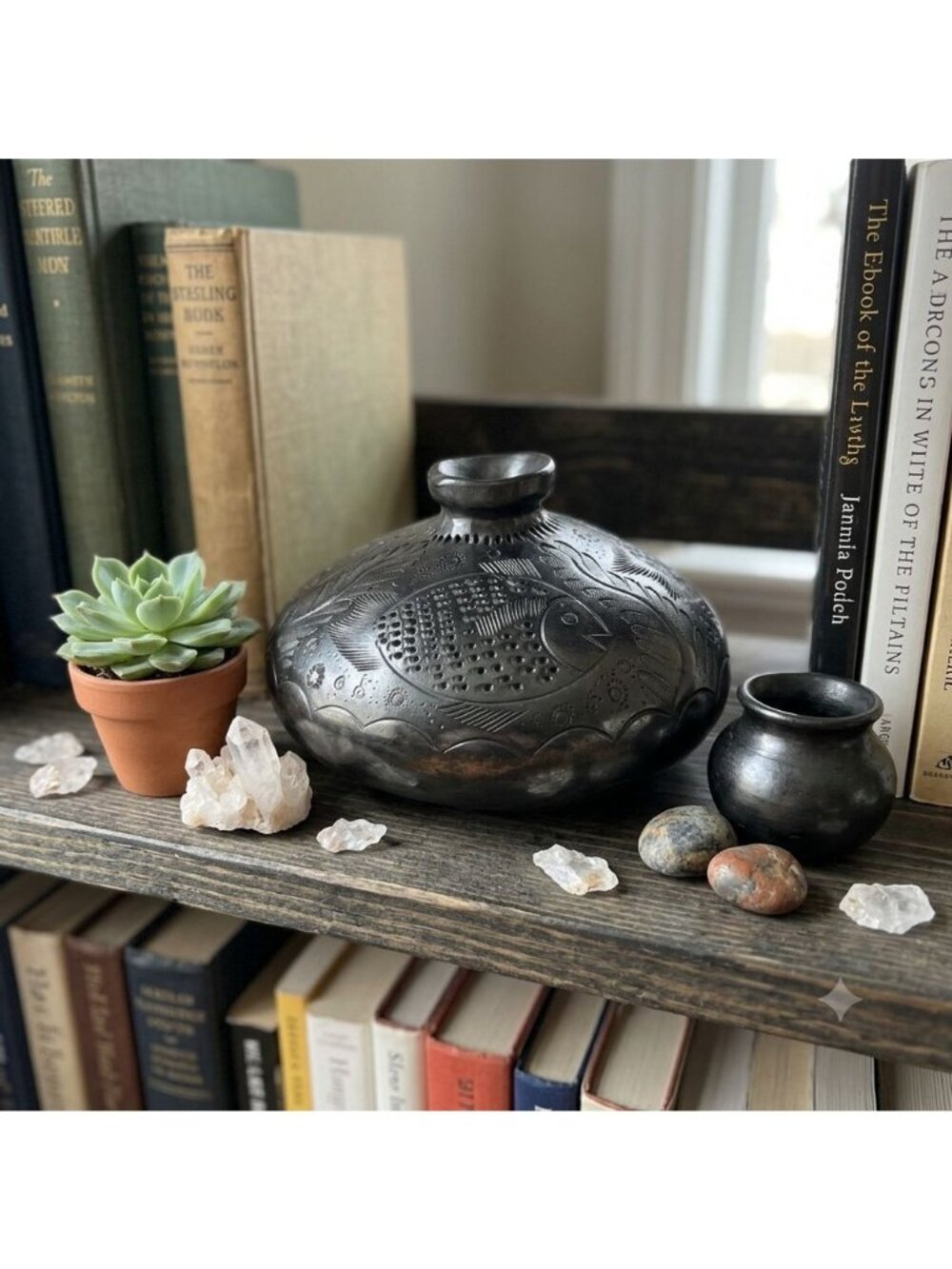 Vintage Oaxaca Barro Negro Pottery Vase, Hand Carved Black Clay Fish & Leaf Desi